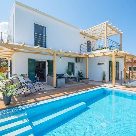 Acharavi Beach Villa 外观 照片