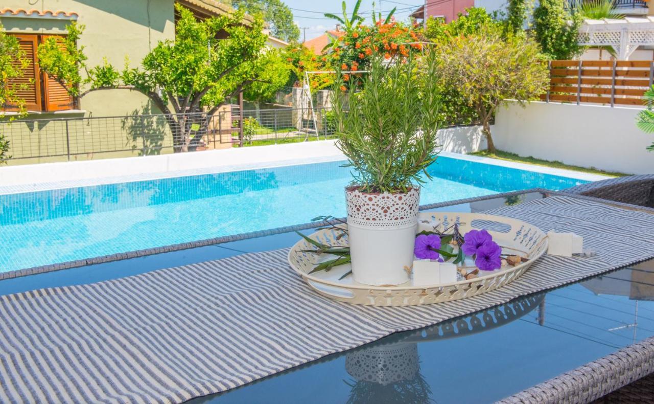 Acharavi Beach Villa 外观 照片
