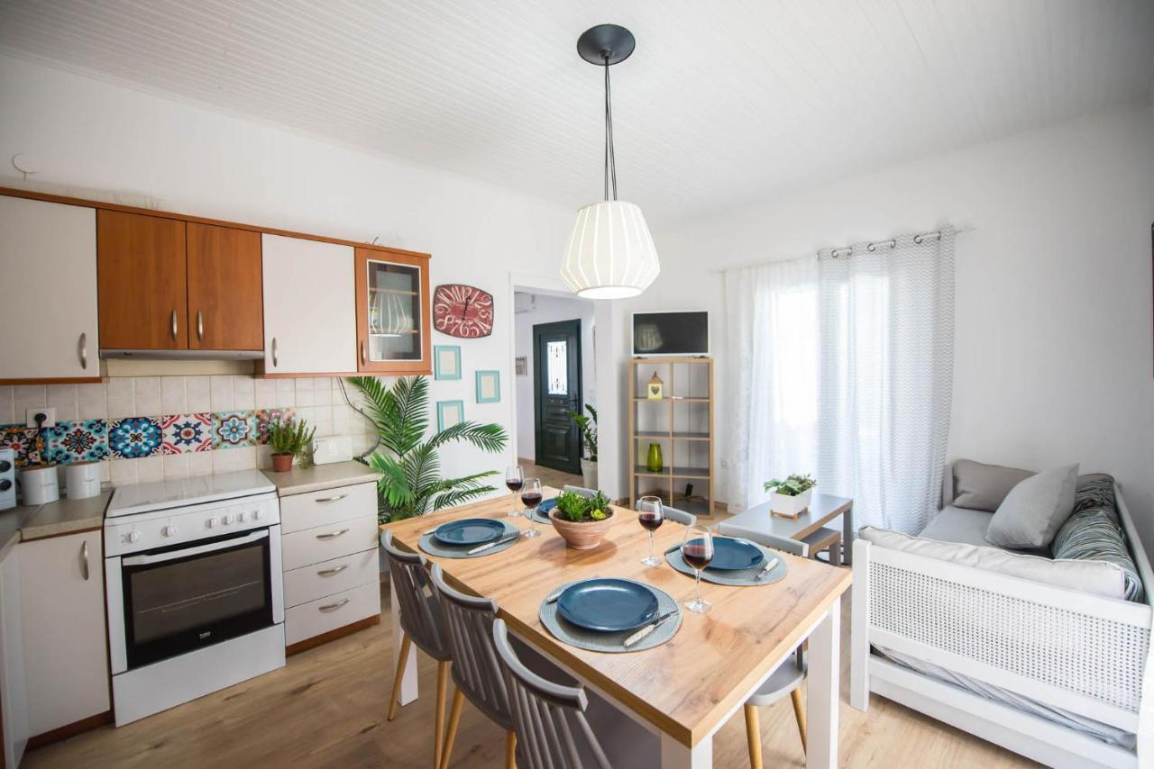 Acharavi Beach Villa 外观 照片
